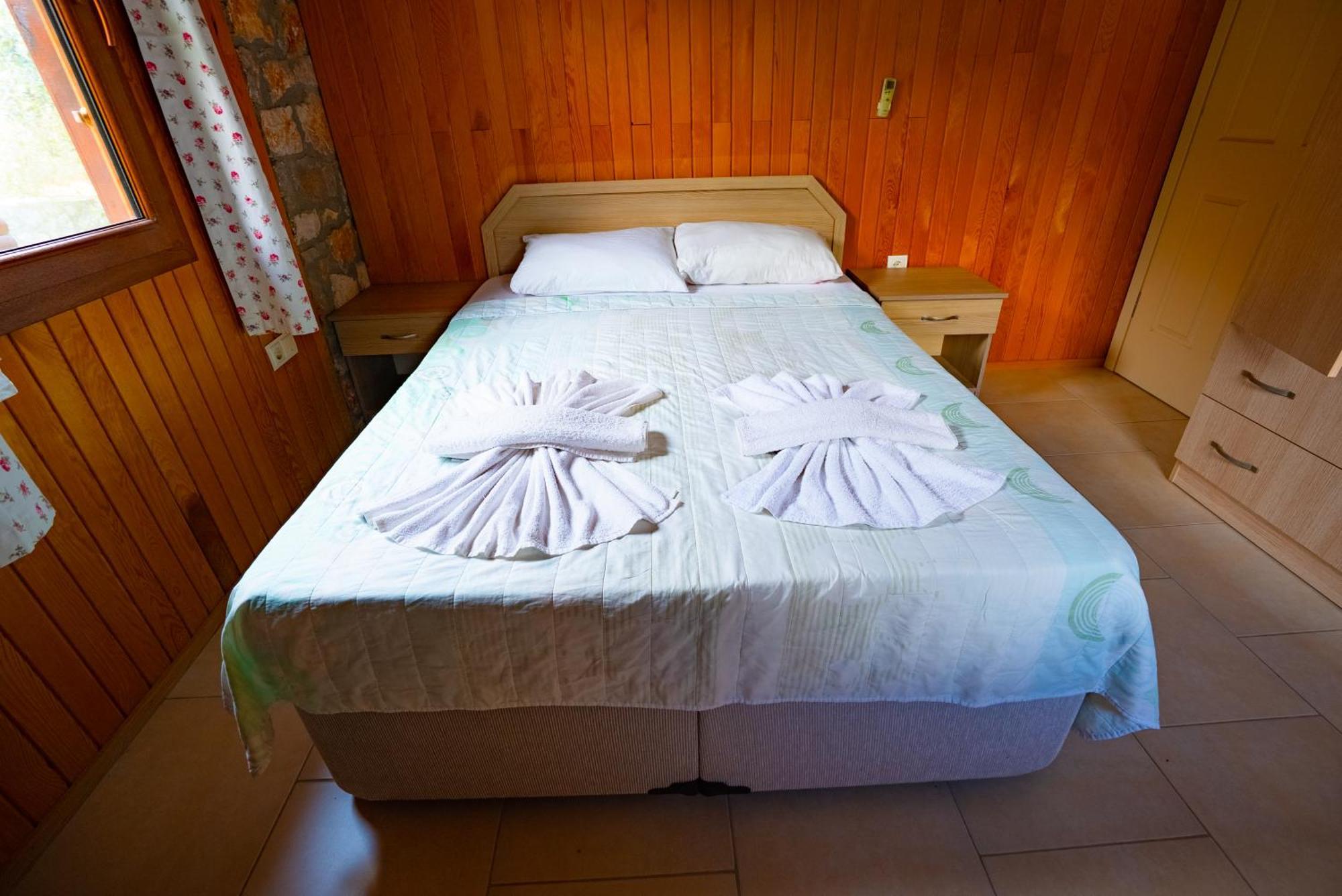 Defne Olive Gardens, Koca Calis, - Previously Defne Tatil Evi Fethiye