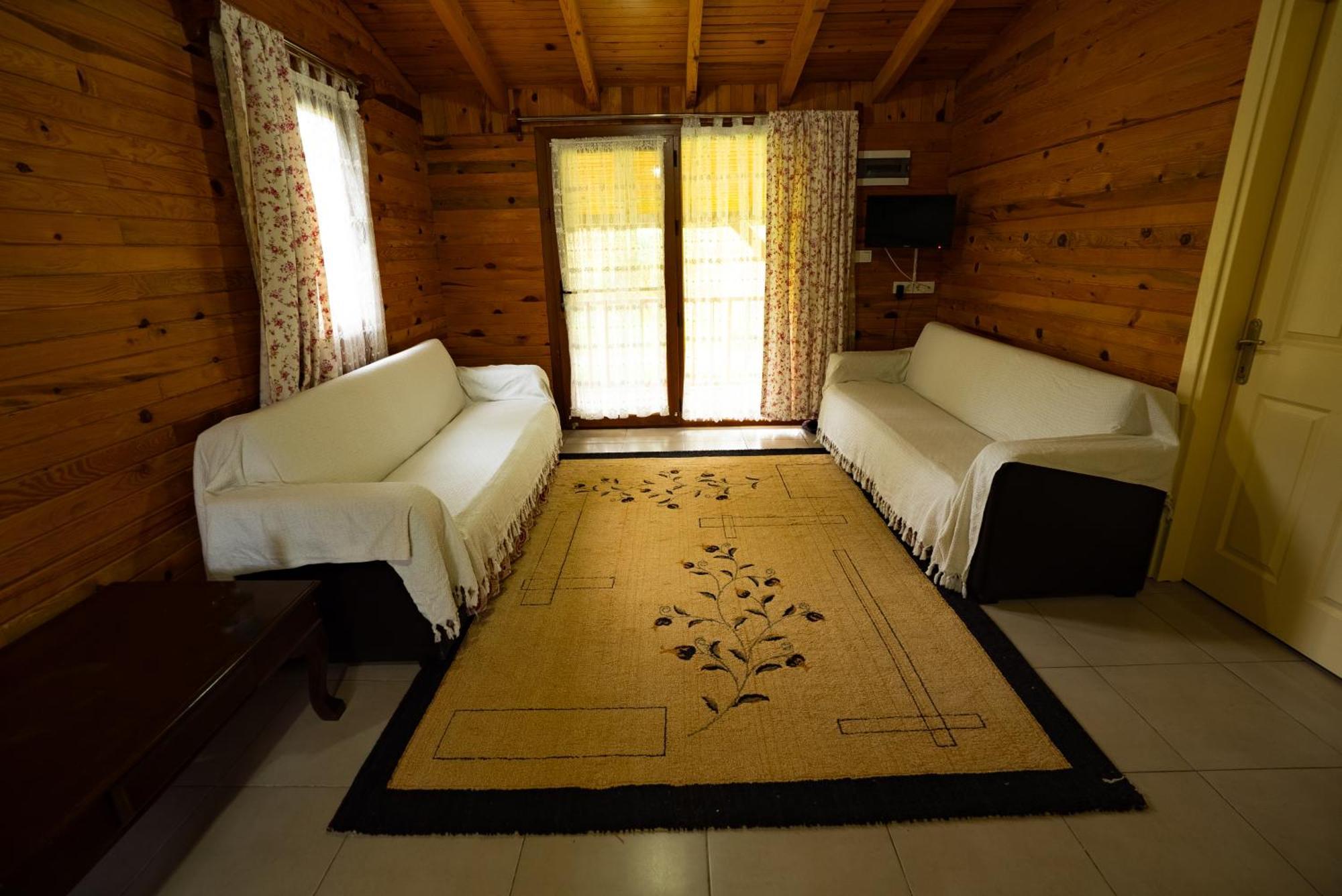 Defne Olive Gardens, Koca Calis, - Previously Defne Tatil Evi *